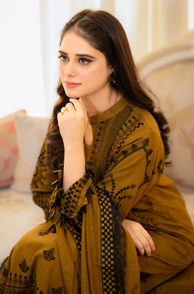 Libaas - Winter 3PC Dhanak Embroidered Suit -QA0027