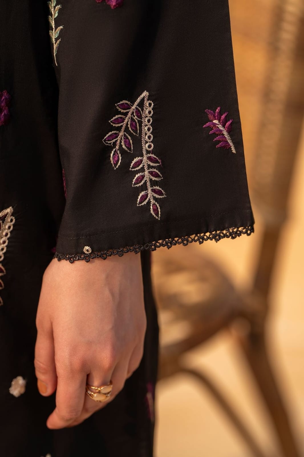 3PC-Embroidery Suit With Dhanak ShawlQA665