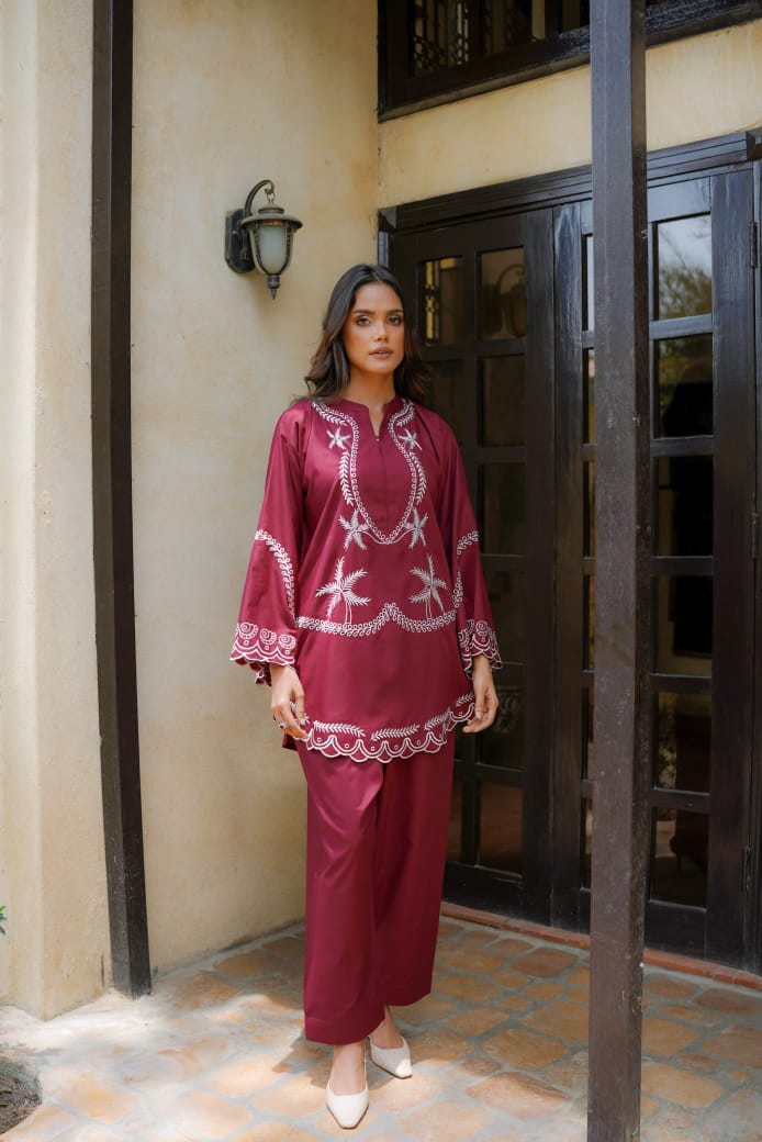 Maroon schiffli DHANAK - QA602