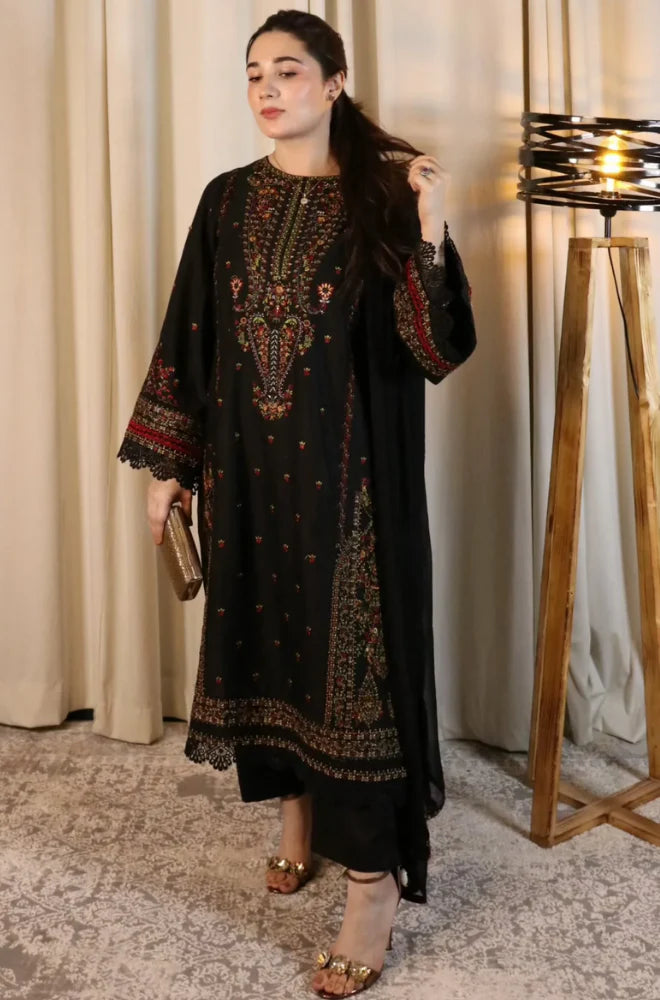 Zara Shahjahan - Winter 3PC Dhanak Embroidered Suit - QA6715