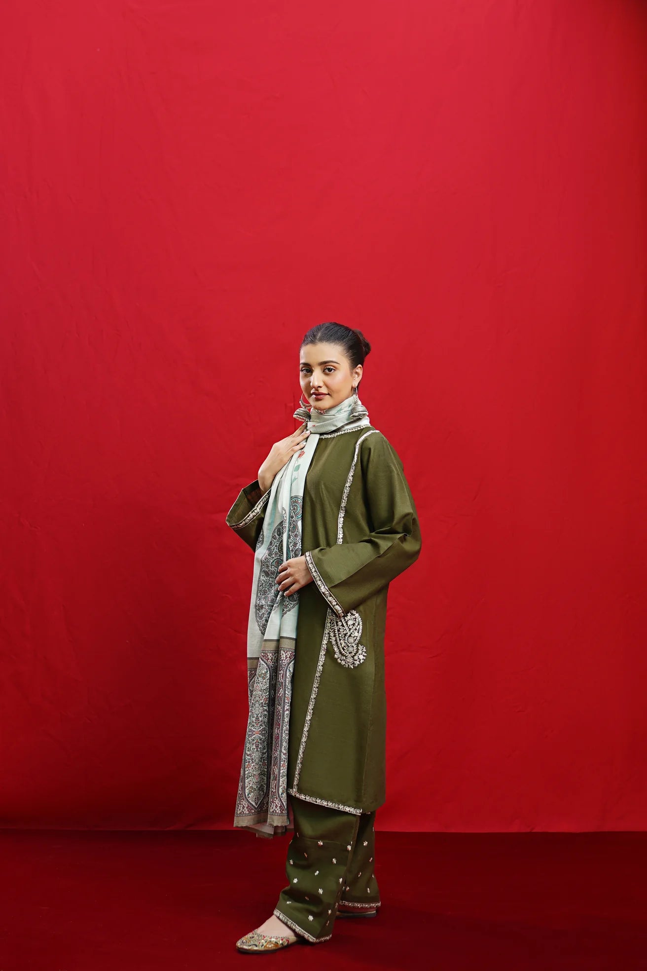 URGE - 3PC DHANAK EMBROIDERED QA-880