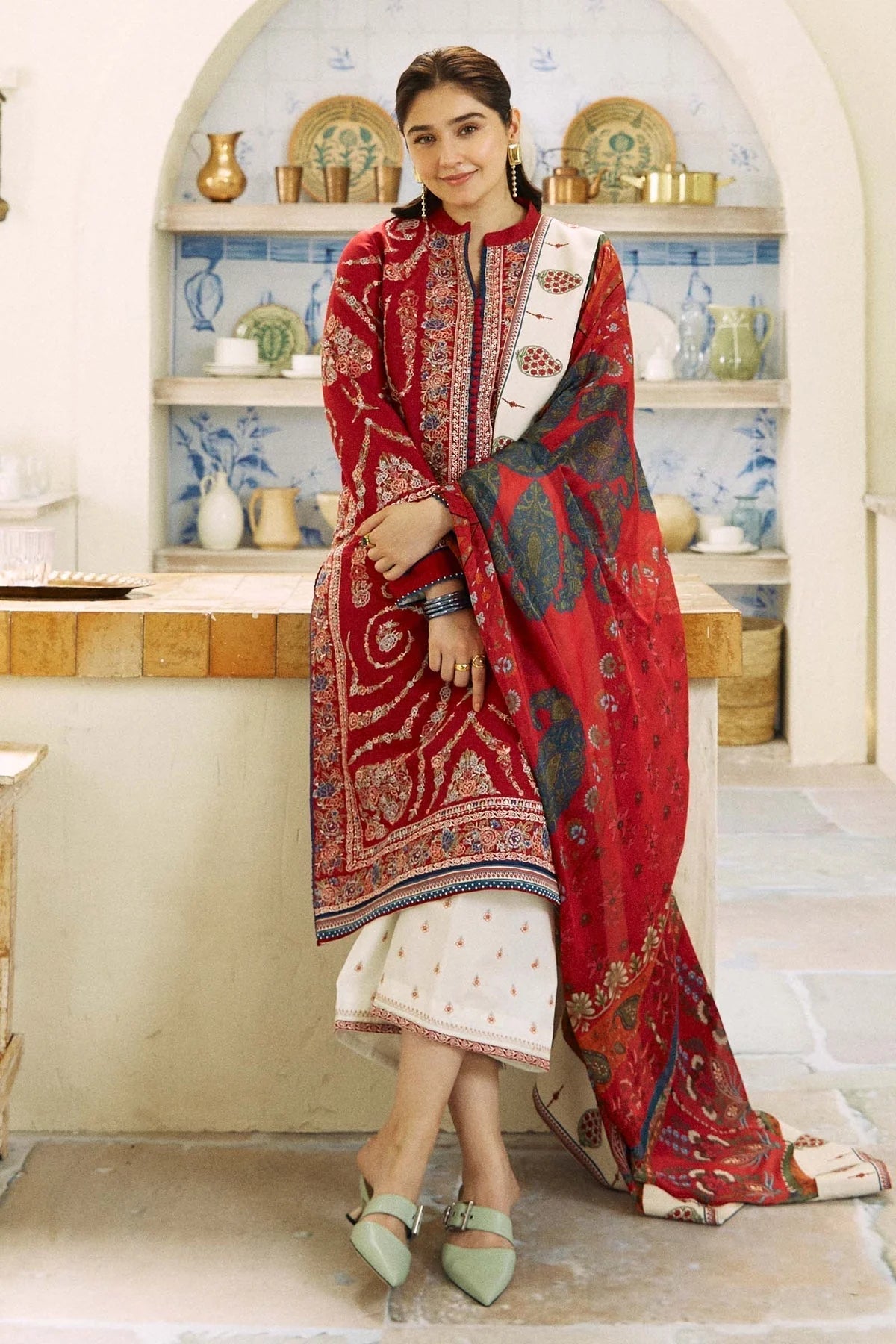 ZARA SHAH JAHAN - 3PC DHANAK EMBROIDERED SHIRT WITH PASHMINA PRINTED SHAWL QA-221