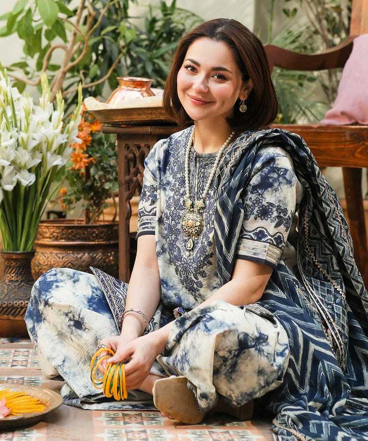 SAPPHIRE-3PC KHADDAR PRINTED EMB SHIRT WITH KHADDAR PRINT DUPATTA AND PRINT TROUSER-BIC-2527