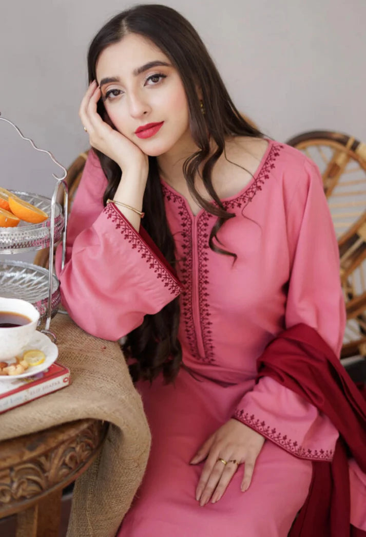 3PC-Embroidery Suit With Dhanak Shawl-QA037